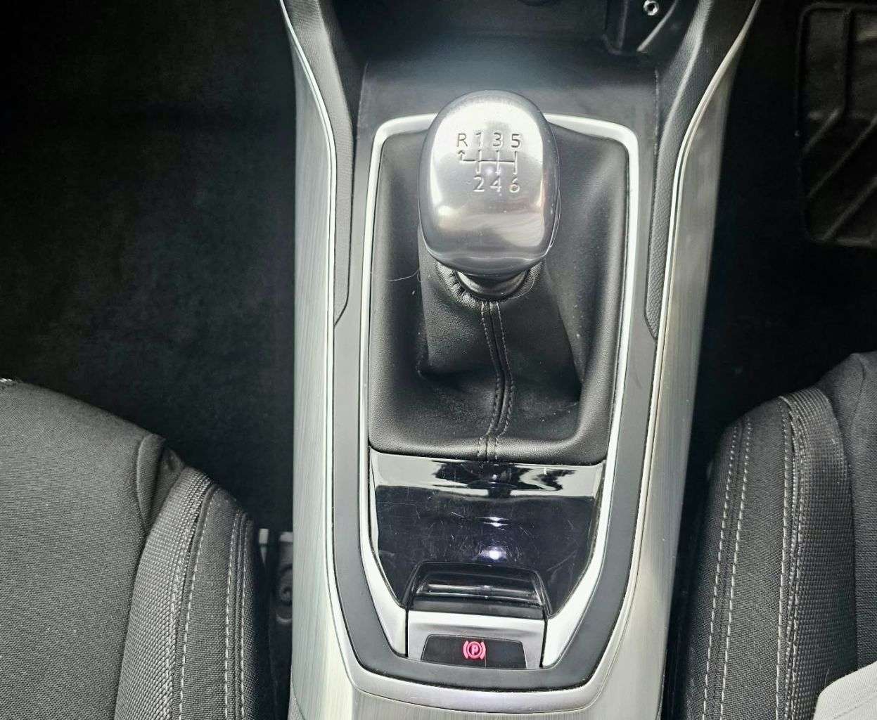 2017 PEUGEOT 308 2017 PEUGEOT 308