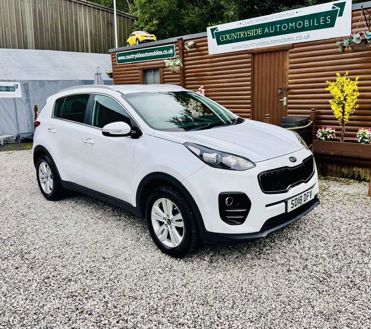 A 2018 KIA SPORTAGE 1.6 GDi 2 SUV 5dr Petrol Manual Euro 6 (s/s) (130 bhp) SAT NAV | CAMERA | C A 2018 KIA SPORTAGE 1.6 GDi 2 SUV 5dr Petrol Manual Euro 6 (s/s) (130 bhp) SAT NAV | CAMERA | C