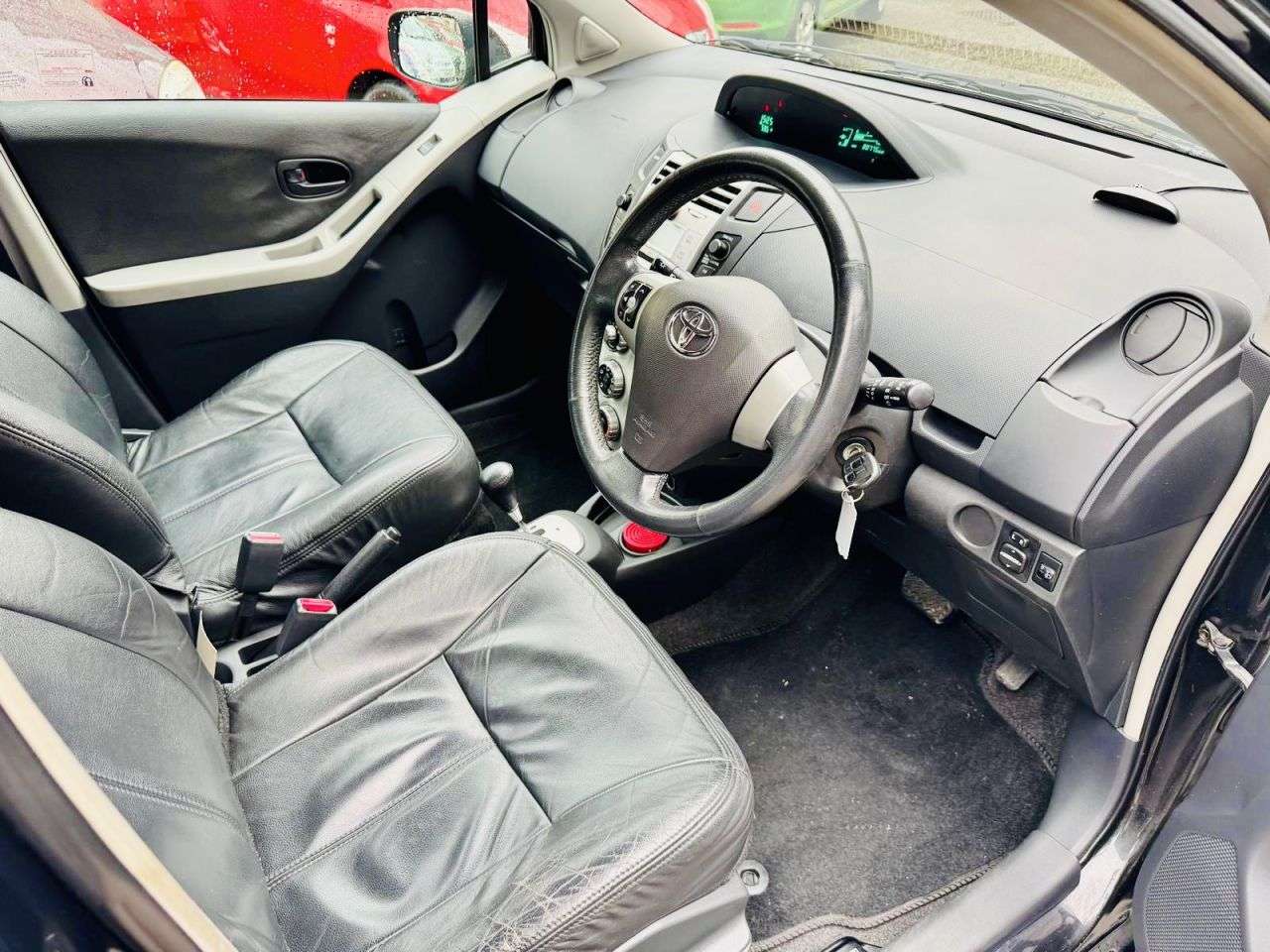 2006 TOYOTA YARIS 2006 TOYOTA YARIS