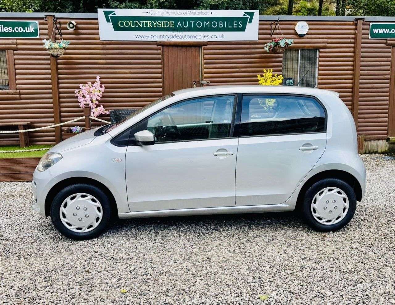 2015 VOLKSWAGEN UP! 2015 VOLKSWAGEN UP!