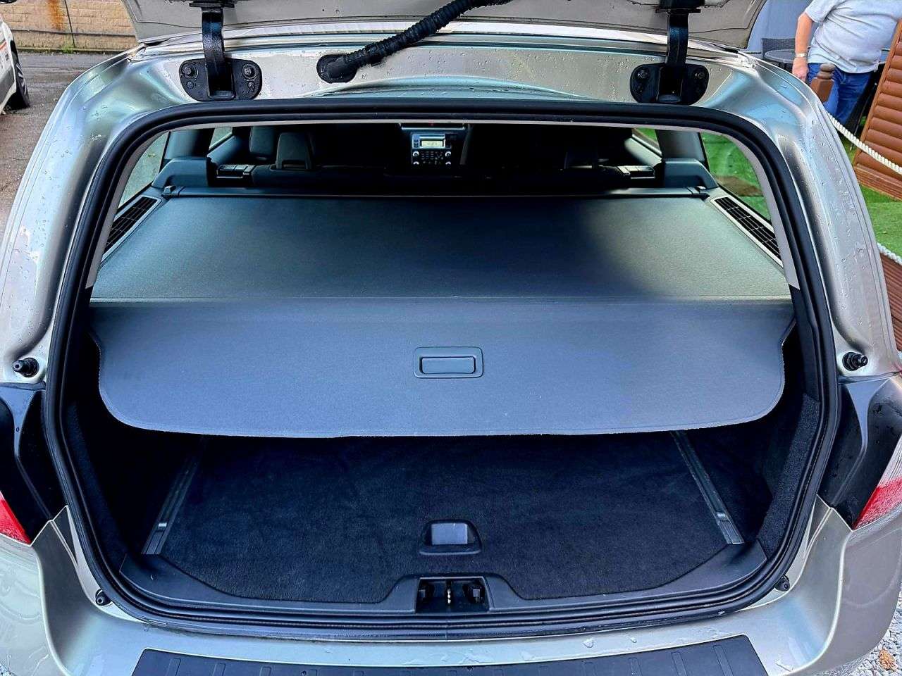 2011 VOLVO V70 2011 VOLVO V70