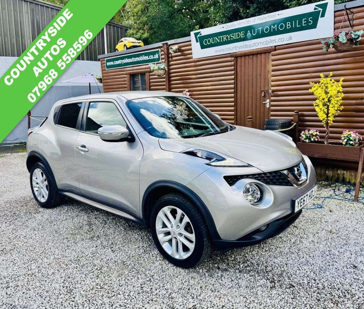 A 2017 NISSAN JUKE 1.2 DIG-T N-Connecta SUV 5dr Petrol Manual Euro 6 (s/s) (115 ps) CLIMATE CO A 2017 NISSAN JUKE 1.2 DIG-T N-Connecta SUV 5dr Petrol Manual Euro 6 (s/s) (115 ps) CLIMATE CO