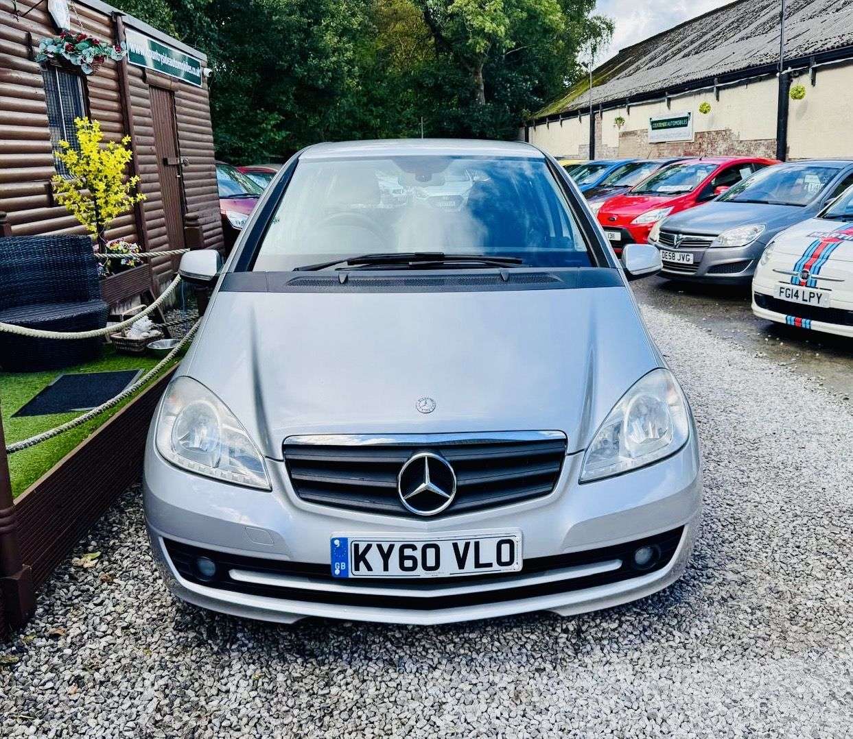 A 2010 MERCEDES-BENZ A CLASS 2.0 A180 CDI Classic SE Hatchback 5dr Diesel Manual (134 g/km, 109 bhp) ONL A 2010 MERCEDES-BENZ A CLASS 2.0 A180 CDI Classic SE Hatchback 5dr Diesel Manual (134 g/km, 109 bhp) ONL