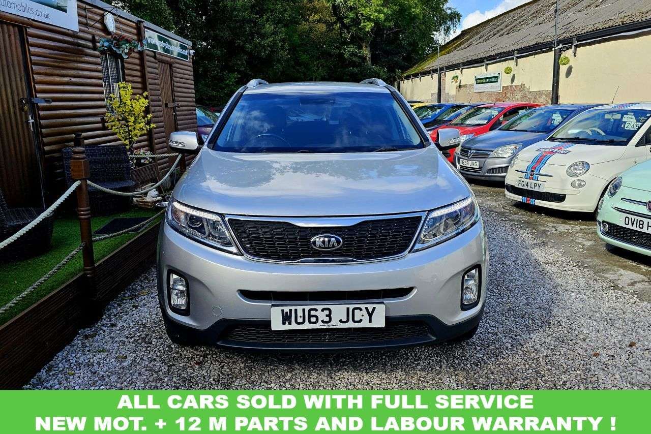 A 2013 KIA SORENTO 2.2 CRDi KX-2 SUV 5dr Diesel Manual AWD Euro 5 (194 bhp) HEATED SEATS & REV A 2013 KIA SORENTO 2.2 CRDi KX-2 SUV 5dr Diesel Manual AWD Euro 5 (194 bhp) HEATED SEATS & REV