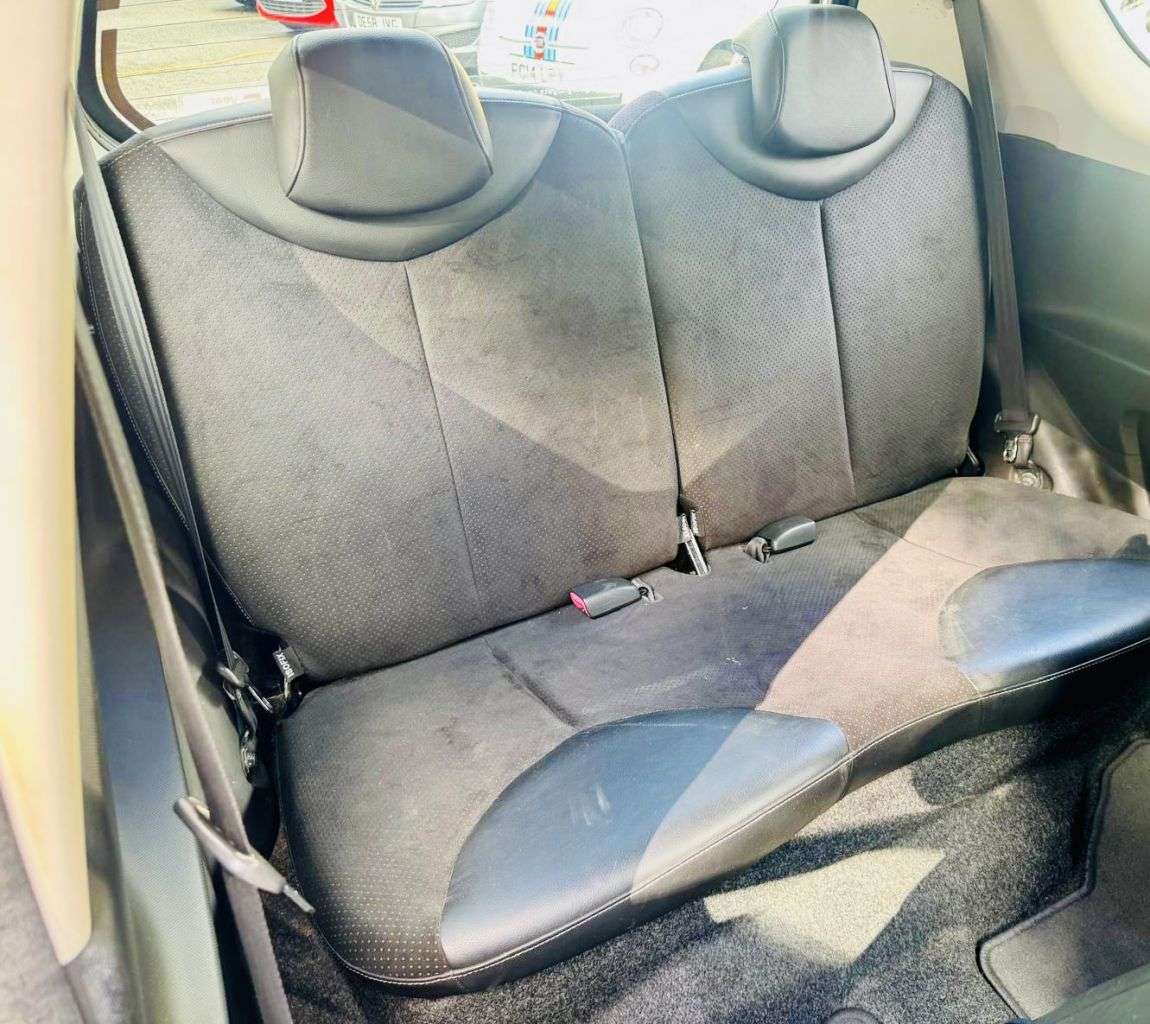 2013 TOYOTA AYGO 2013 TOYOTA AYGO