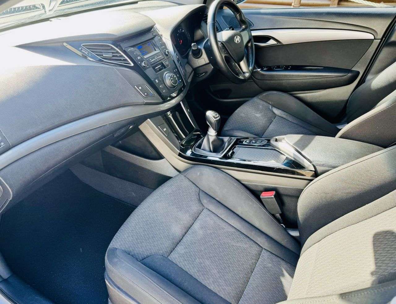 2017 HYUNDAI I40 2017 HYUNDAI I40