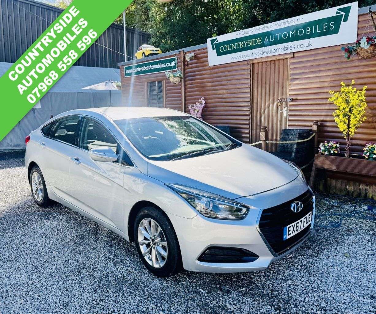 A 2017 HYUNDAI I40 1.7 CRDi Blue Drive S Saloon 4dr Diesel Manual Euro 6 (s/s) (141 ps) AUTO L A 2017 HYUNDAI I40 1.7 CRDi Blue Drive S Saloon 4dr Diesel Manual Euro 6 (s/s) (141 ps) AUTO L