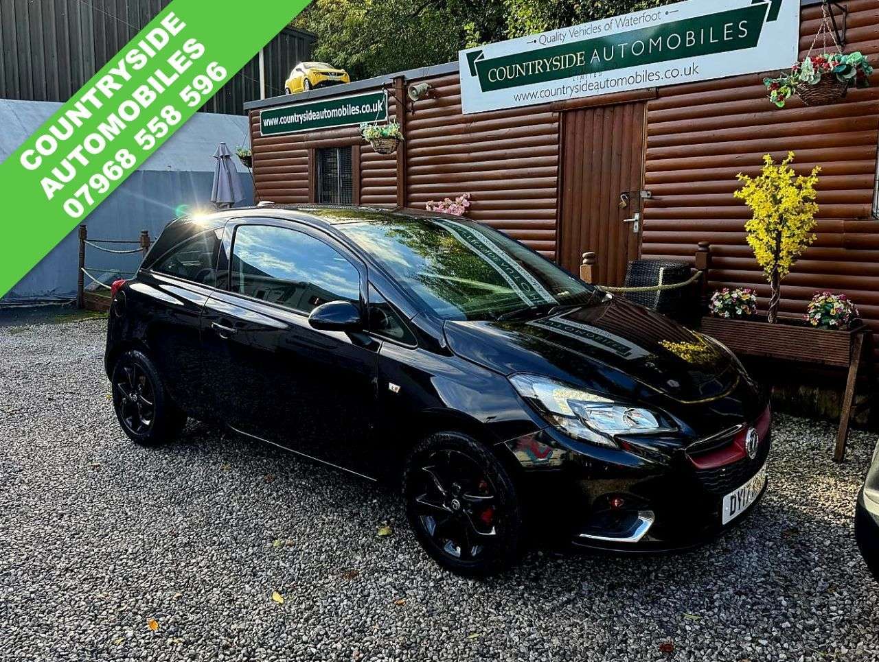A 2017 VAUXHALL CORSA 1.4i ecoFLEX SRi Hatchback 3dr Petrol Manual Euro 6 (90 ps) # HEATED WINDSC A 2017 VAUXHALL CORSA 1.4i ecoFLEX SRi Hatchback 3dr Petrol Manual Euro 6 (90 ps) # HEATED WINDSC