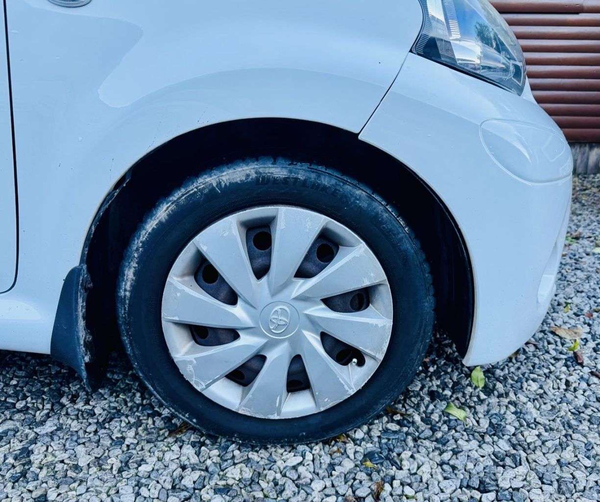 2014 TOYOTA AYGO 2014 TOYOTA AYGO