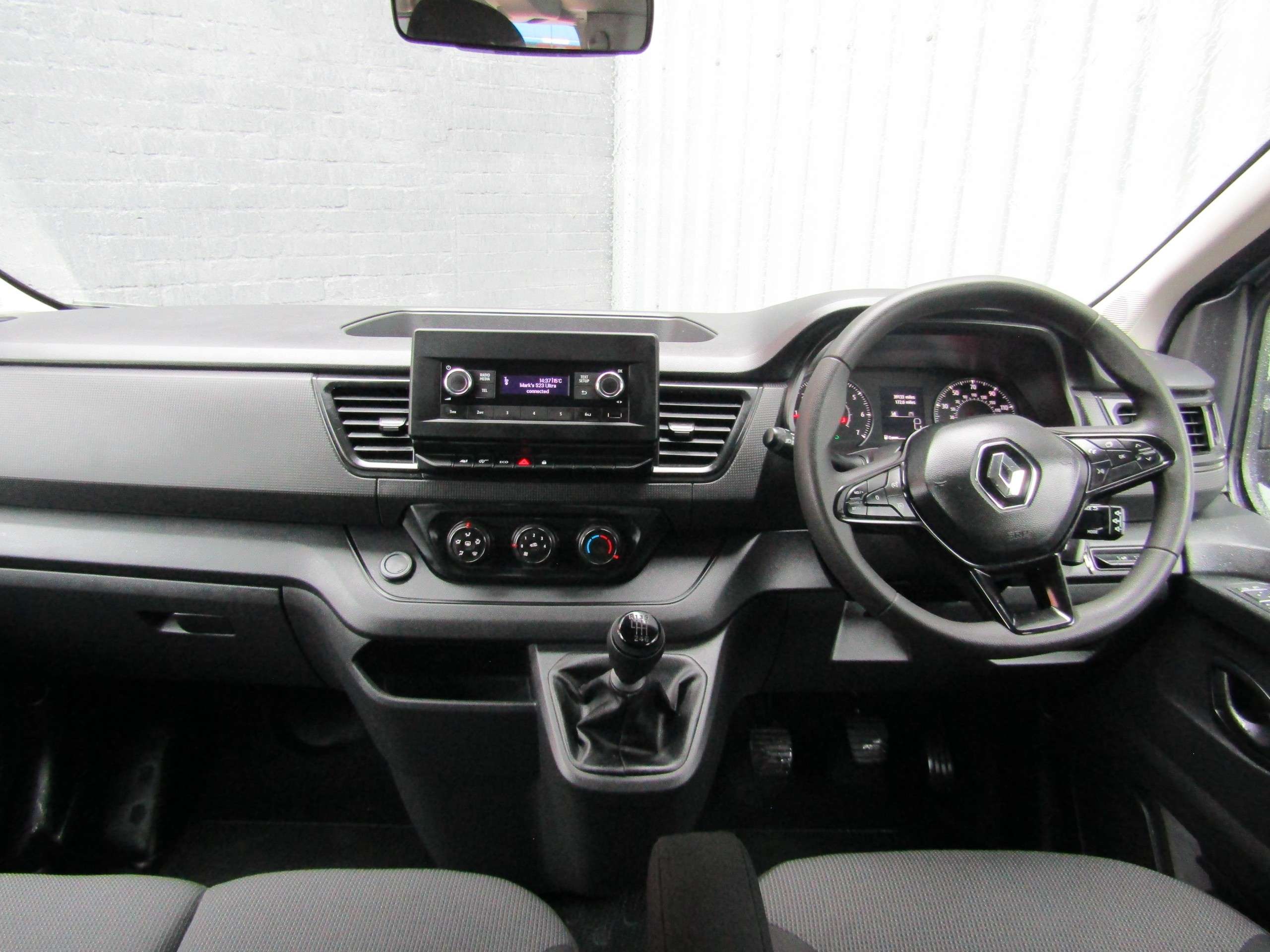 2022 RENAULT TRAFIC 2022 RENAULT TRAFIC