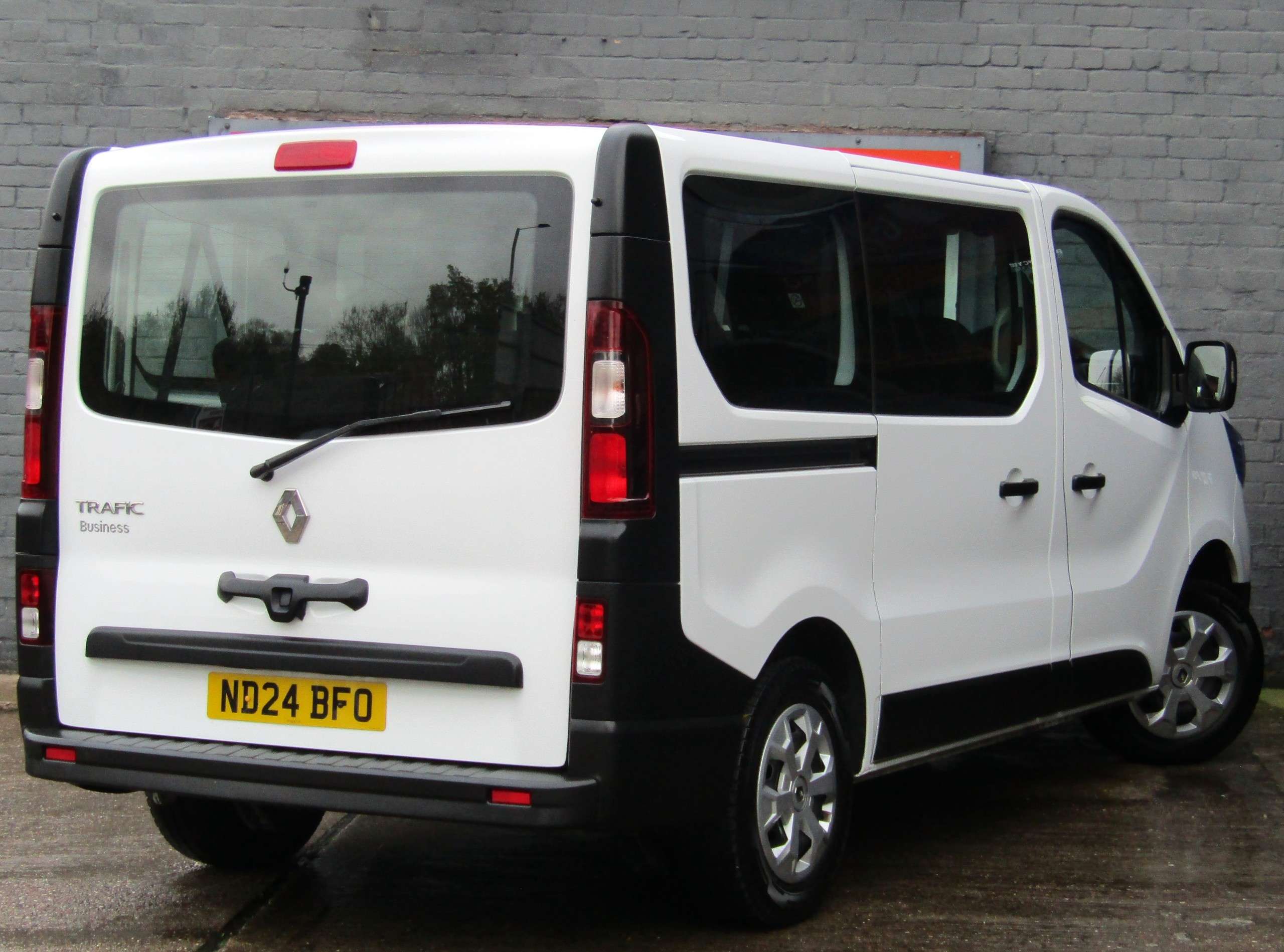 2024 RENAULT TRAFIC 2024 RENAULT TRAFIC