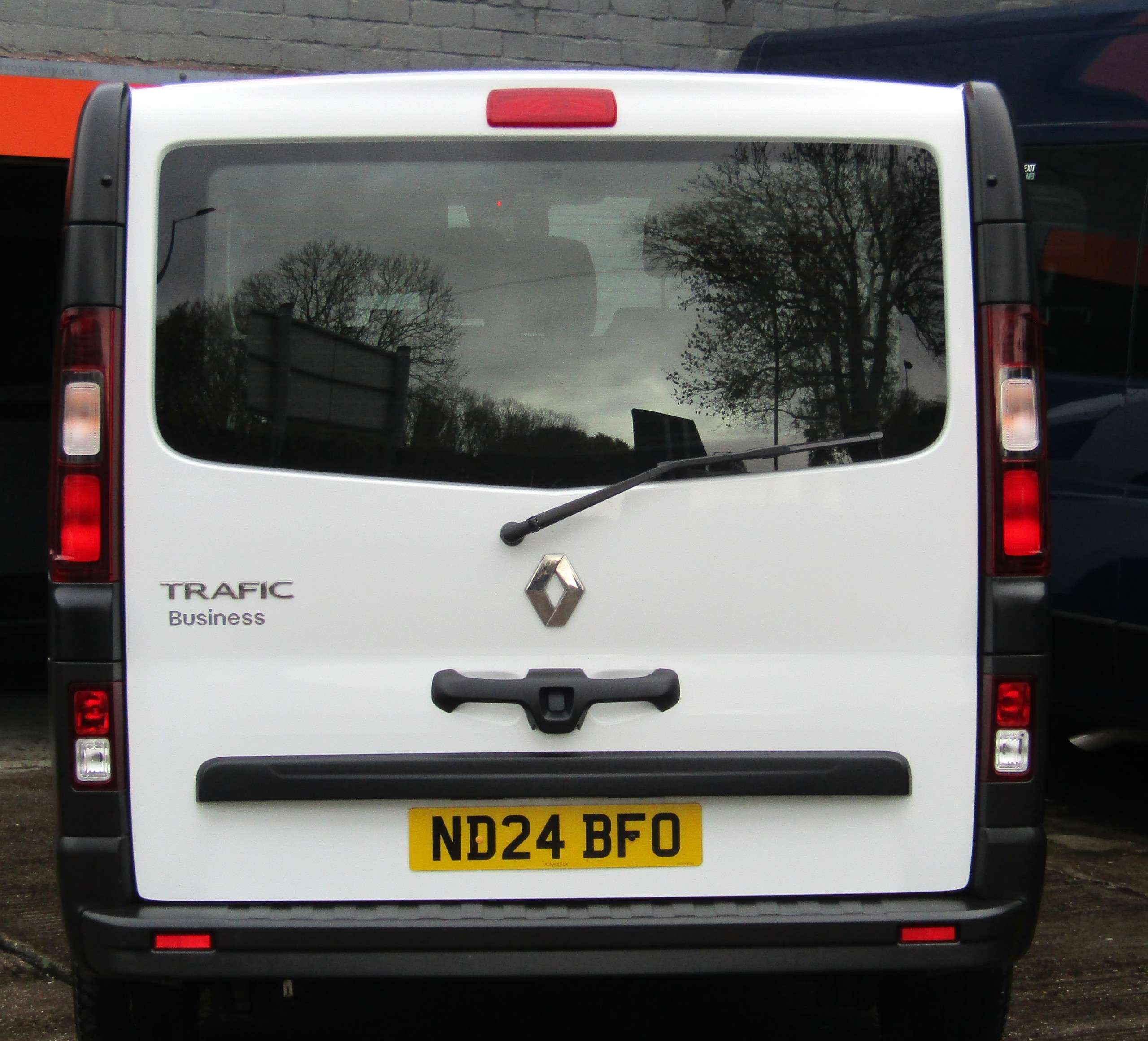 2024 RENAULT TRAFIC 2024 RENAULT TRAFIC