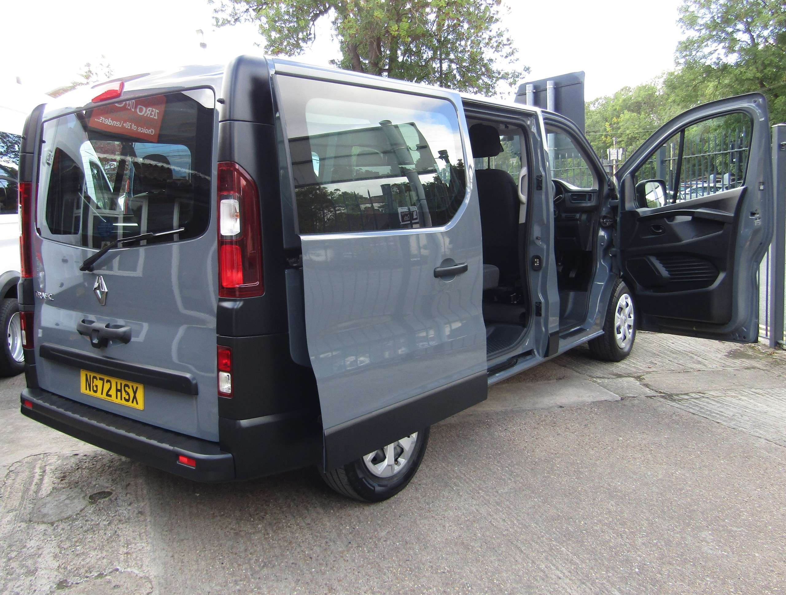 2023 RENAULT TRAFIC 2023 RENAULT TRAFIC