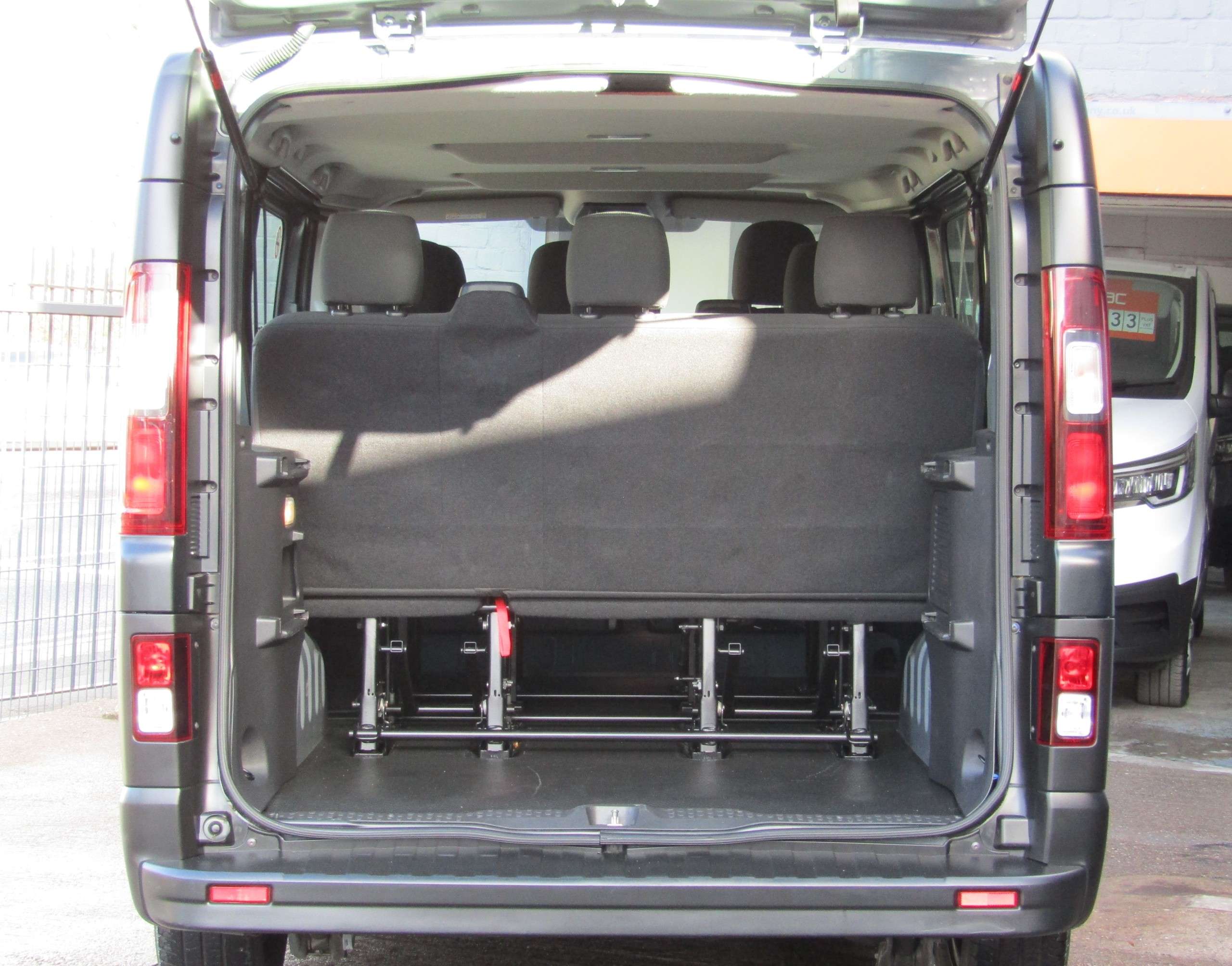 2022 RENAULT TRAFIC 2022 RENAULT TRAFIC