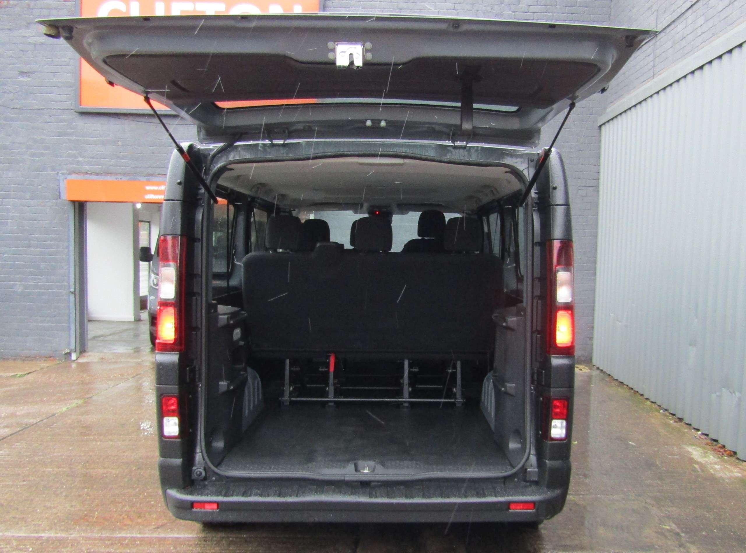 2022 RENAULT TRAFIC 2022 RENAULT TRAFIC