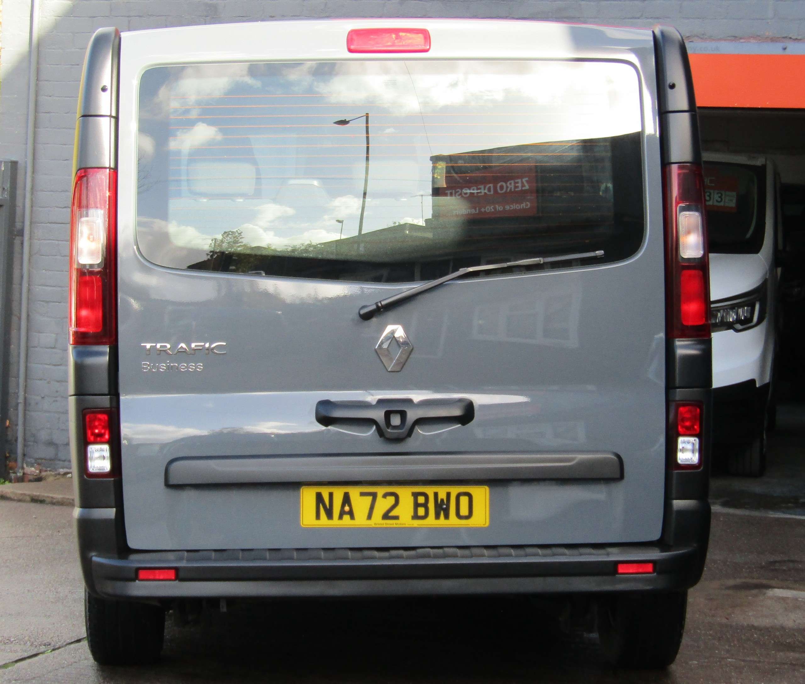 2022 RENAULT TRAFIC 2022 RENAULT TRAFIC