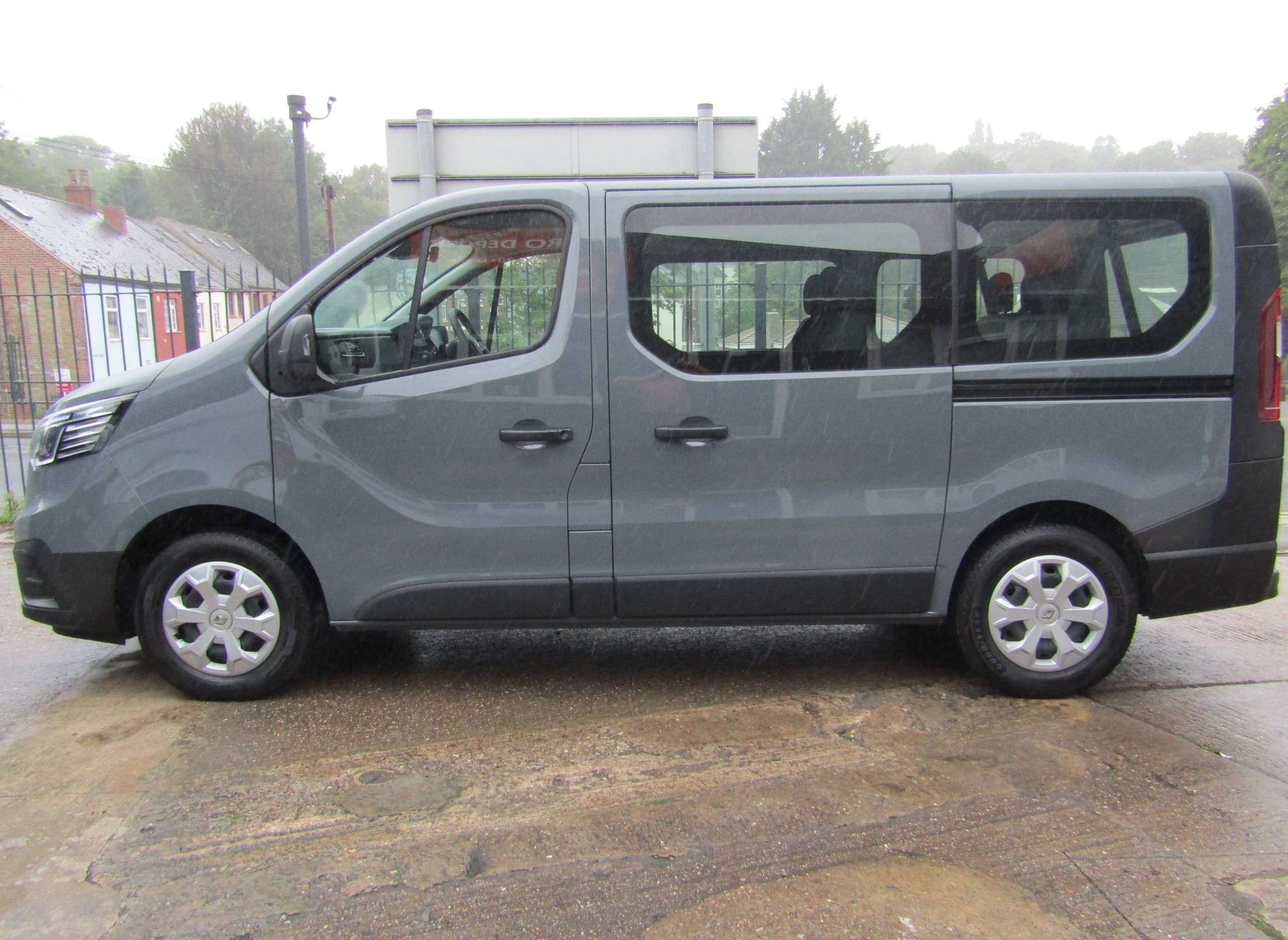 2023 RENAULT TRAFIC 2023 RENAULT TRAFIC