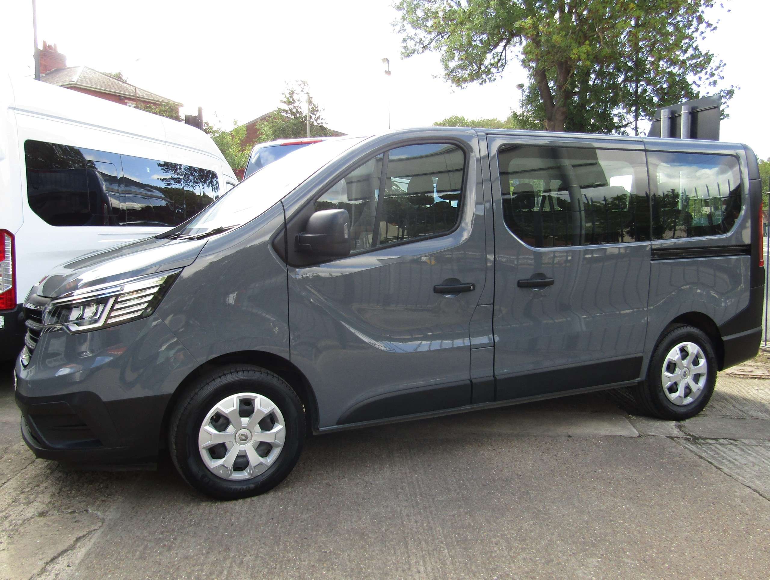 2023 RENAULT TRAFIC 2023 RENAULT TRAFIC