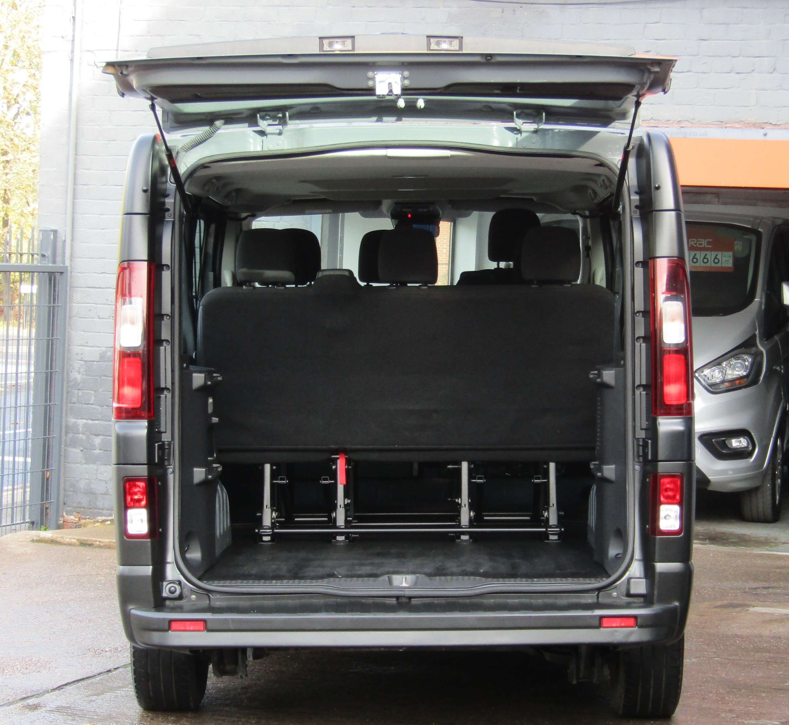 2022 RENAULT TRAFIC 2022 RENAULT TRAFIC