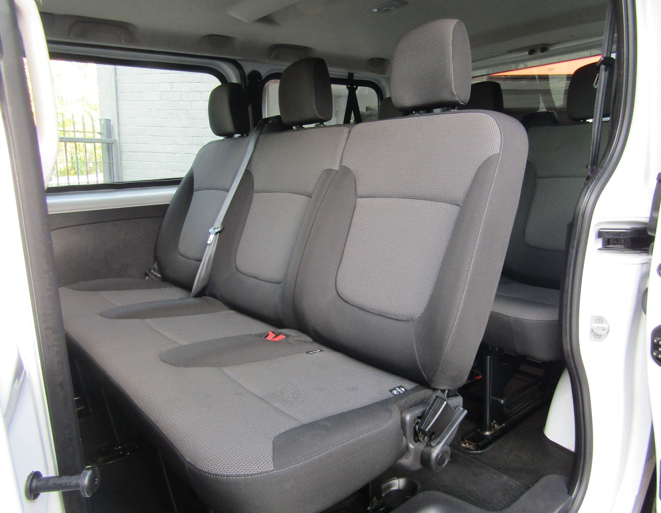 2024 RENAULT TRAFIC 2024 RENAULT TRAFIC