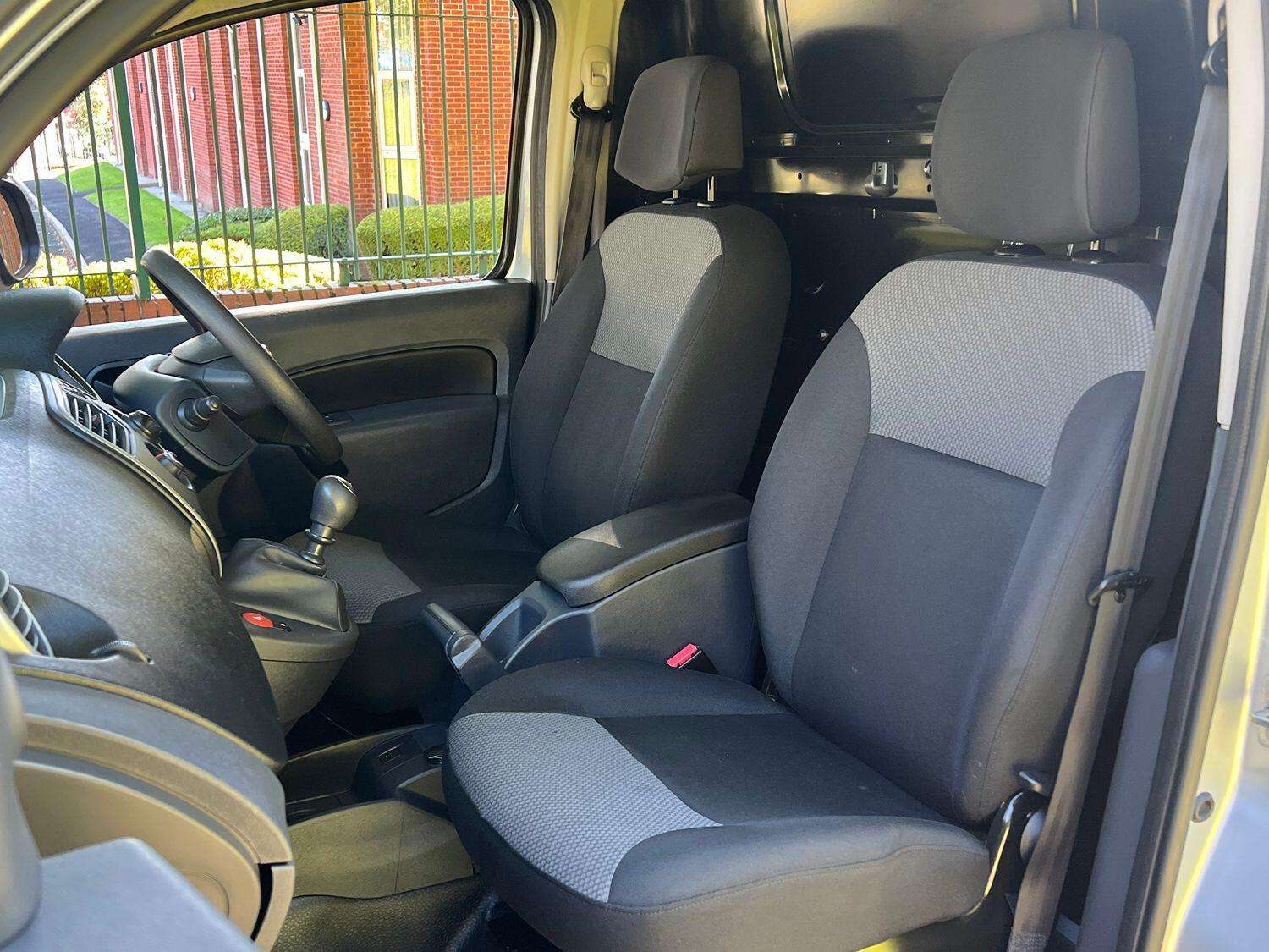 2020 NISSAN NV250 2020 NISSAN NV250