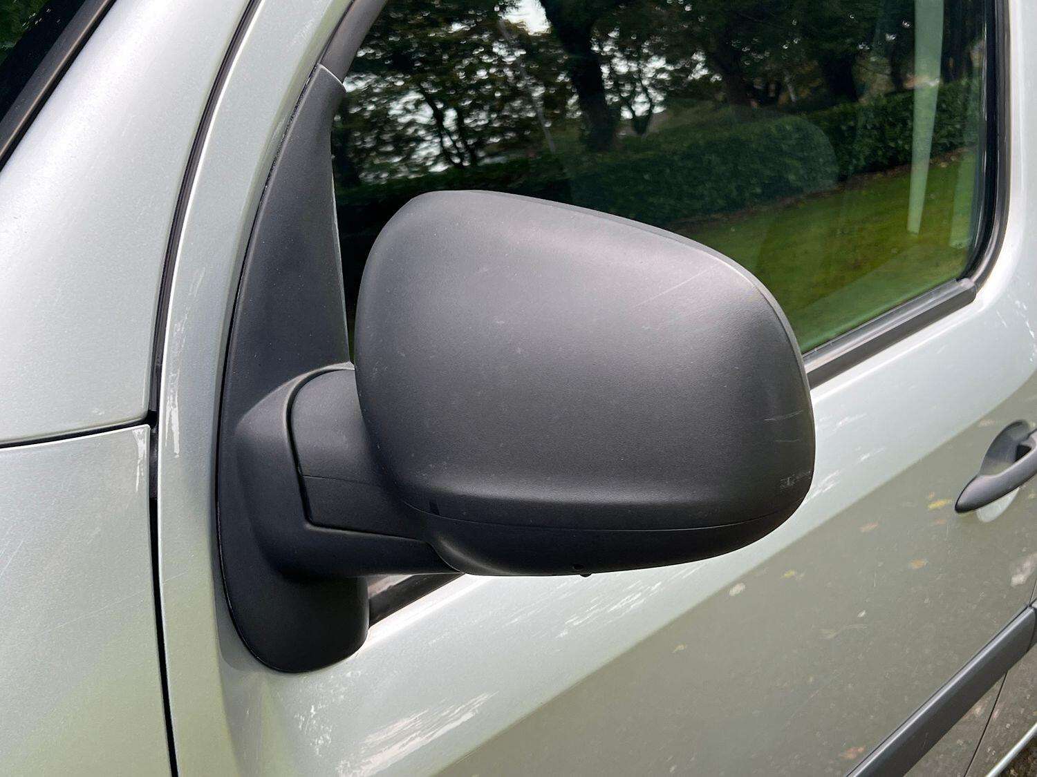 2020 NISSAN NV250 2020 NISSAN NV250