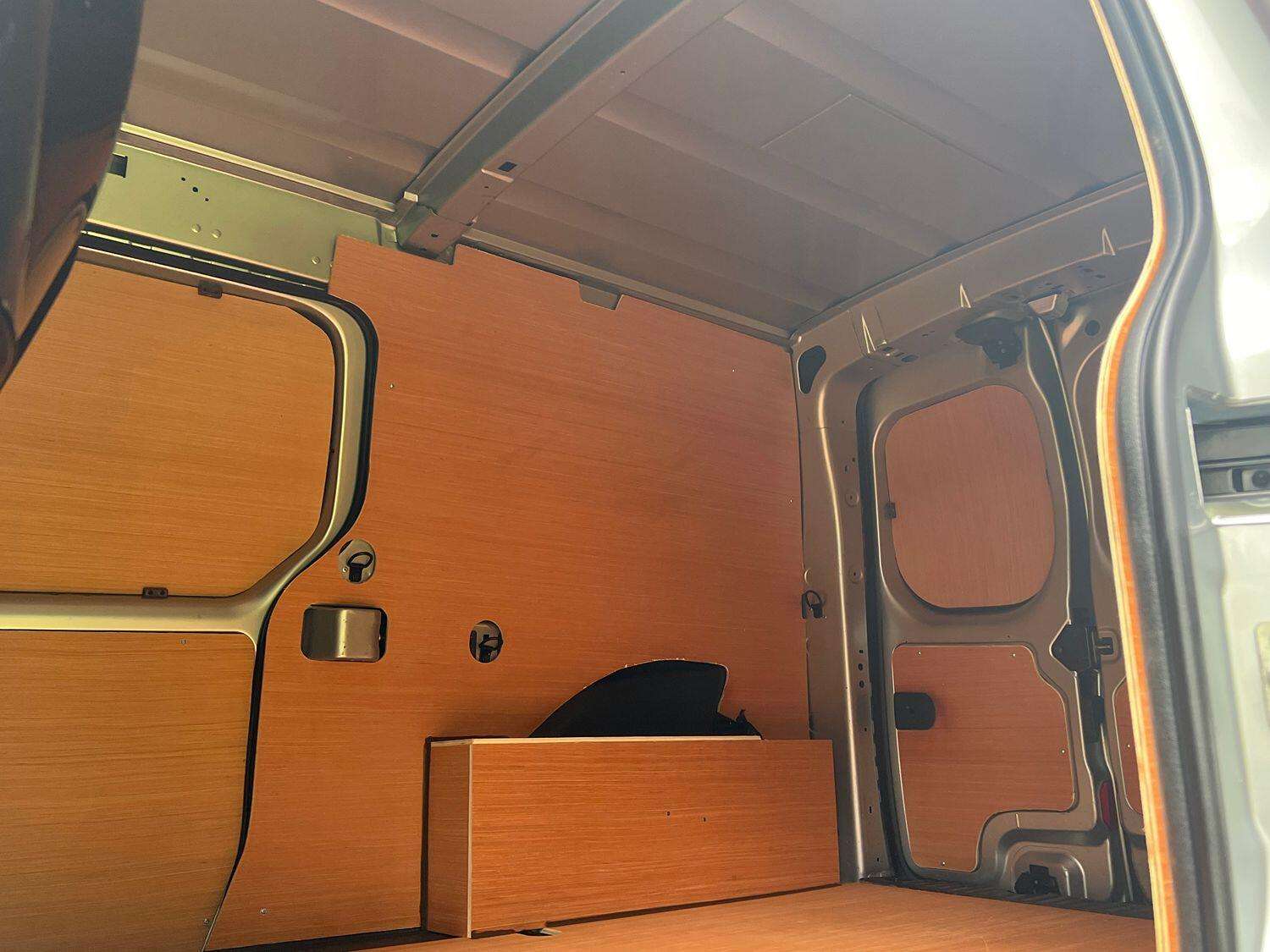 2020 NISSAN NV250 2020 NISSAN NV250