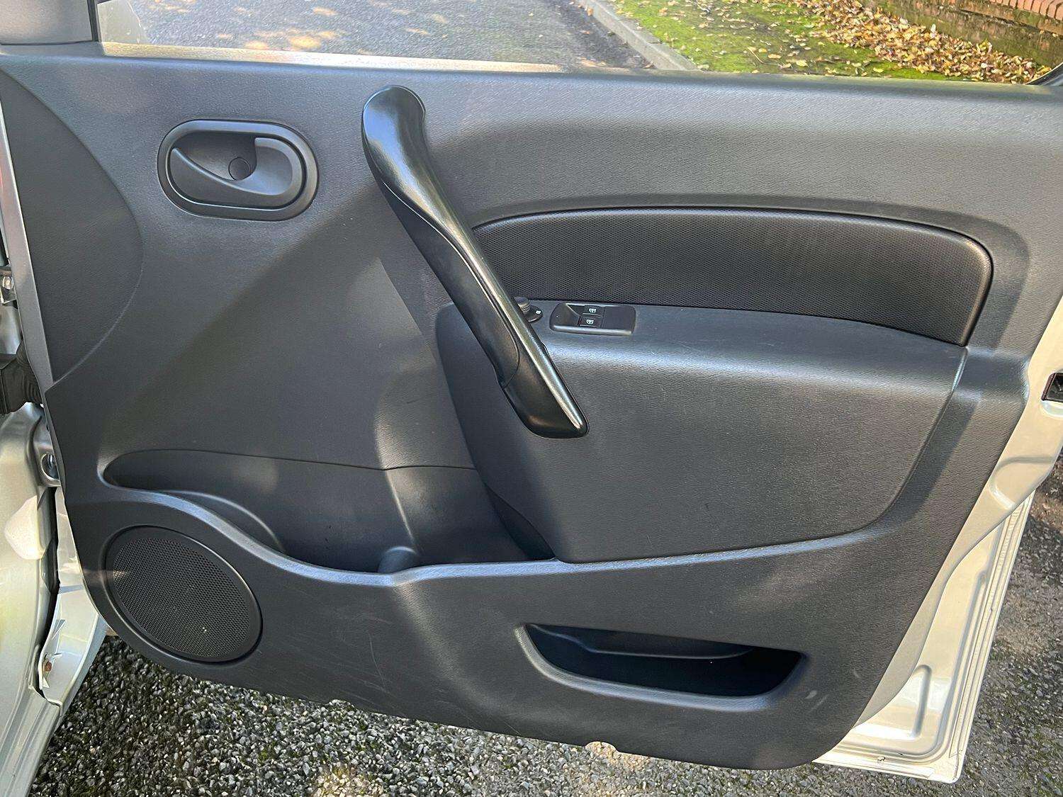 2020 NISSAN NV250 2020 NISSAN NV250