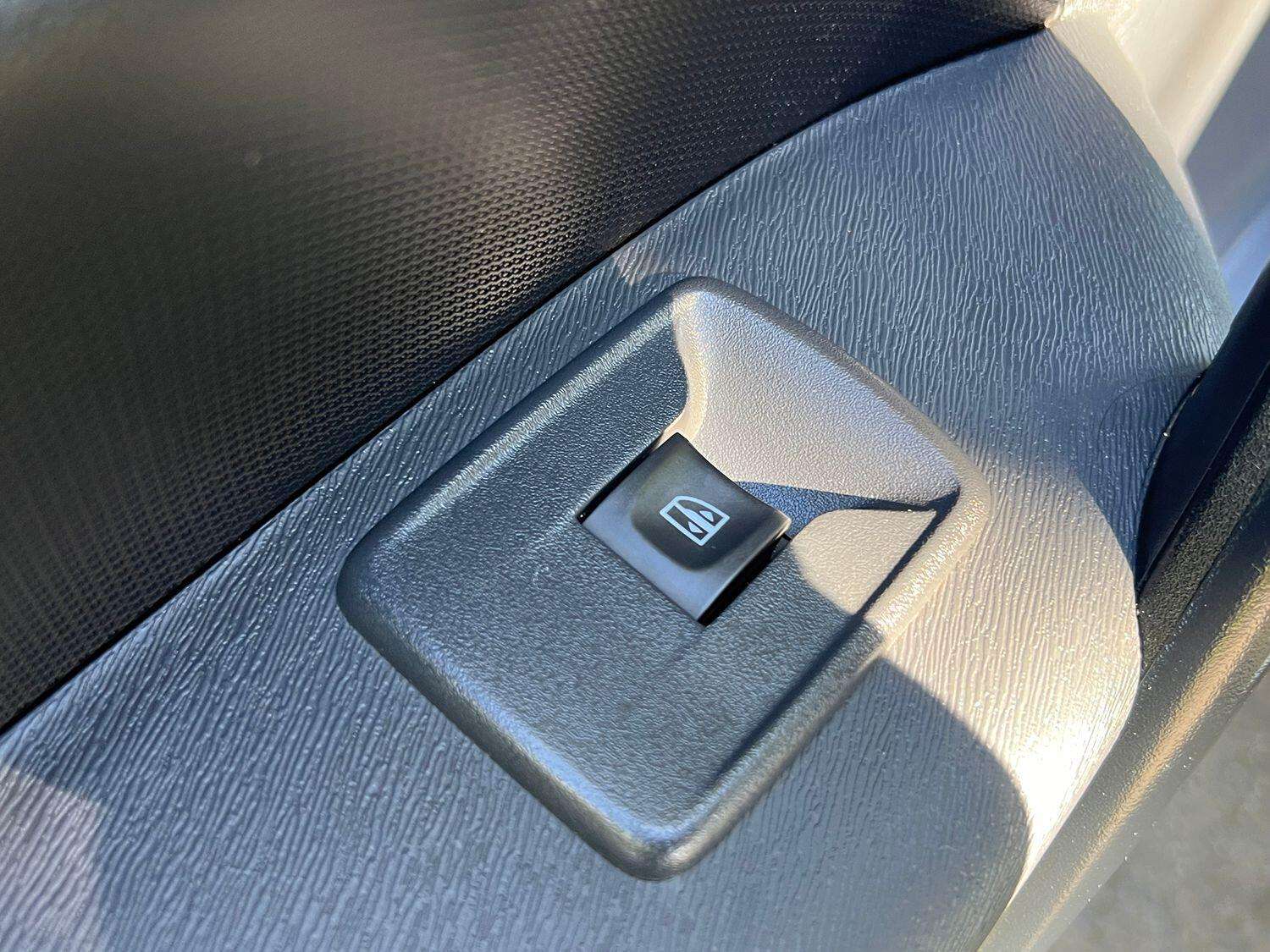 2020 NISSAN NV250 2020 NISSAN NV250