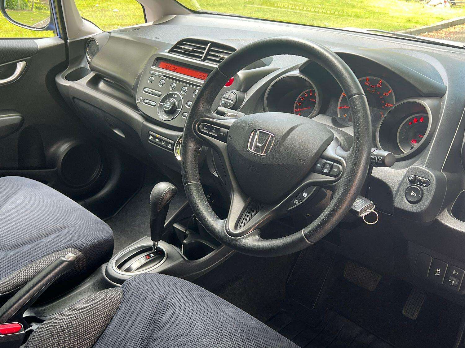 2014 HONDA JAZZ 2014 HONDA JAZZ