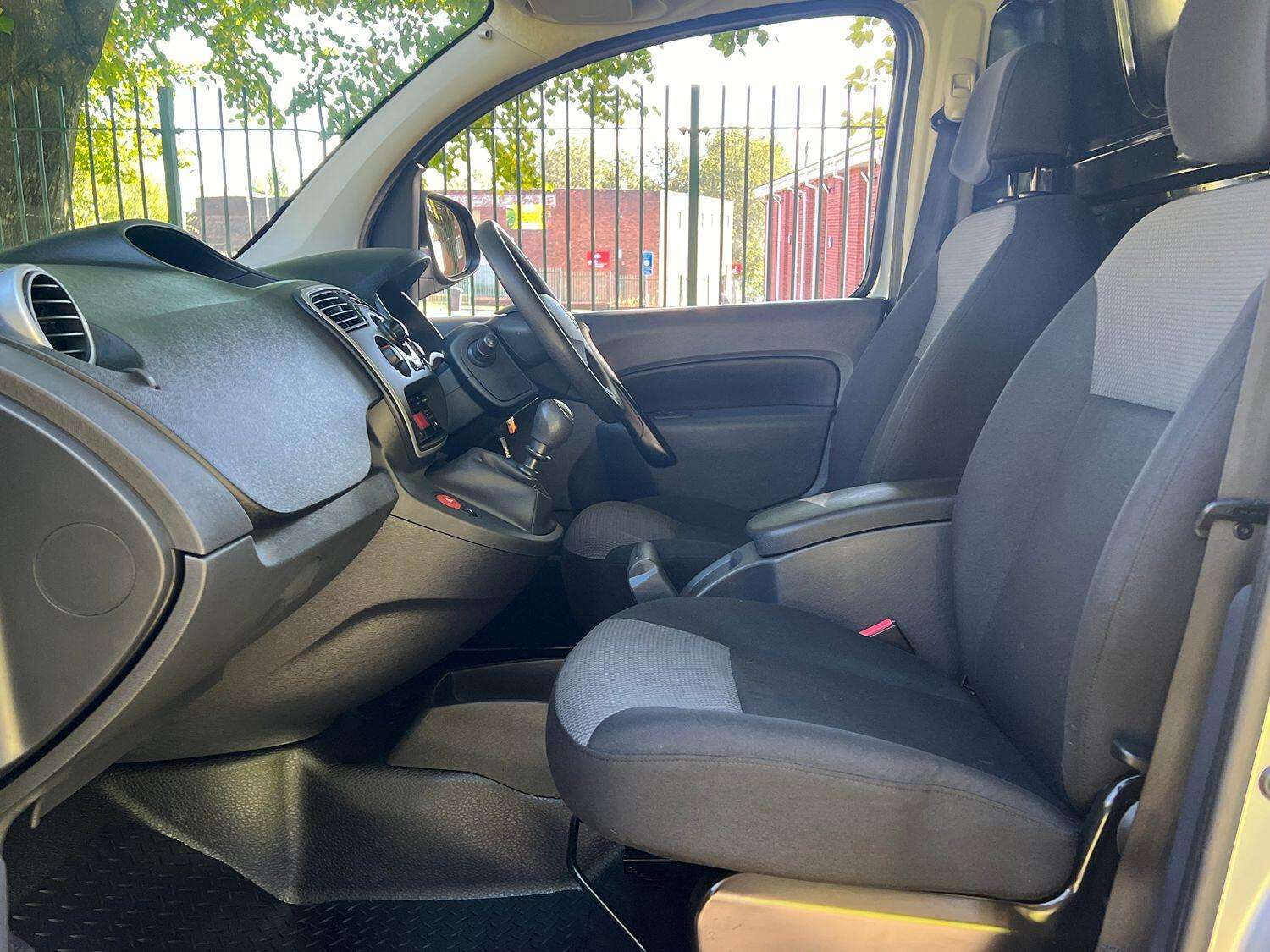 2020 NISSAN NV250 2020 NISSAN NV250