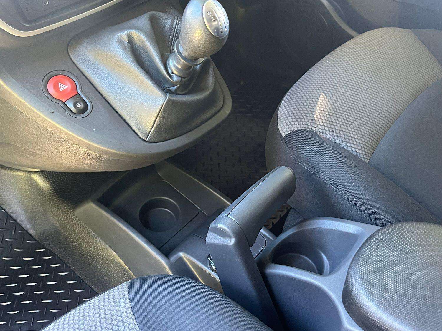 2020 NISSAN NV250 2020 NISSAN NV250