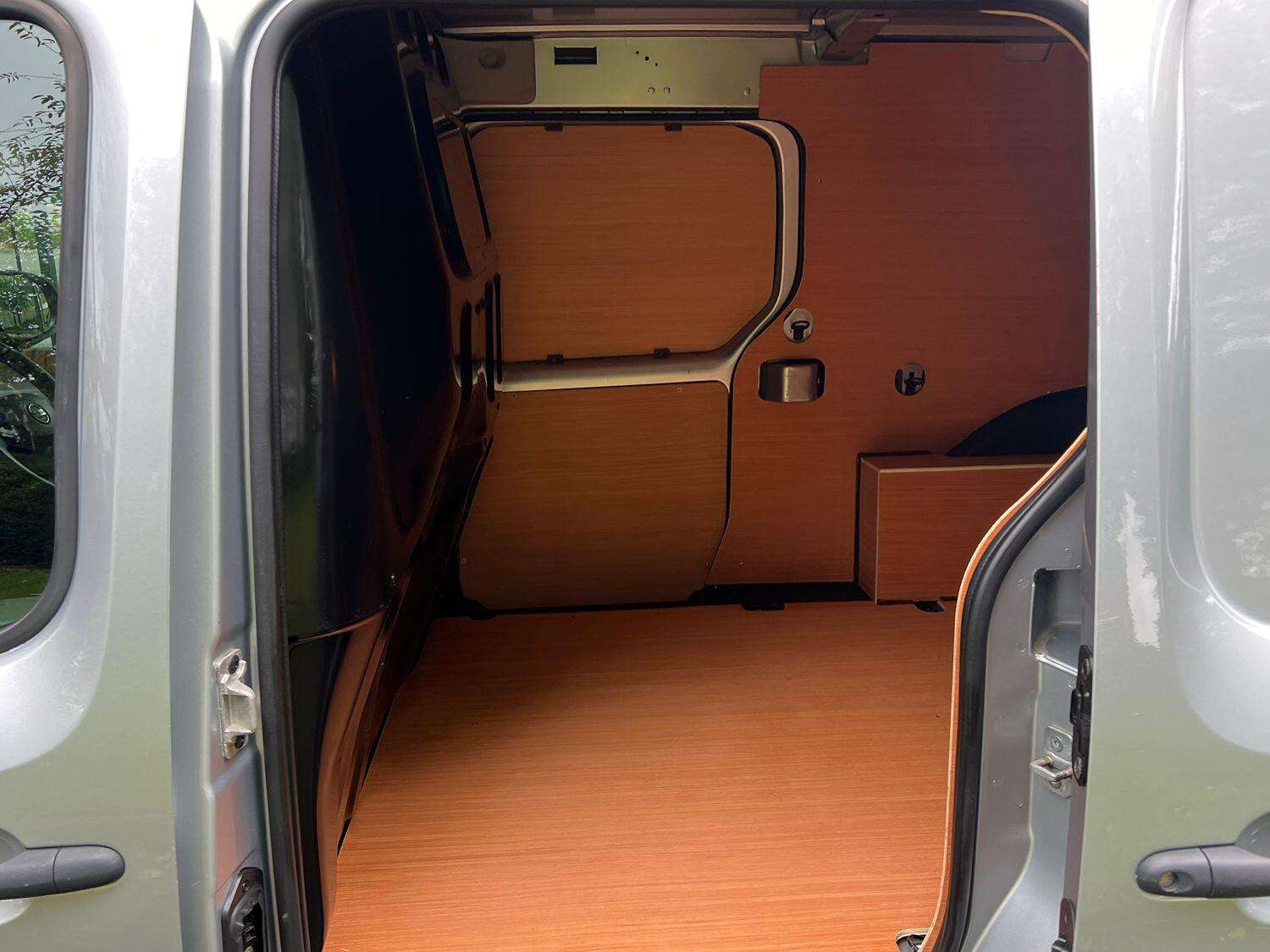 2020 NISSAN NV250 2020 NISSAN NV250