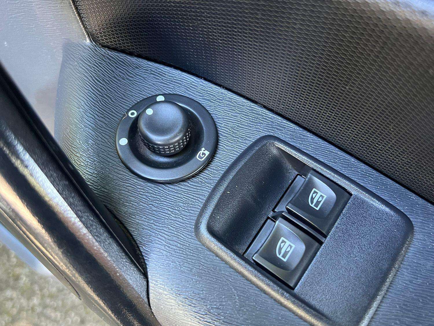 2020 NISSAN NV250 2020 NISSAN NV250