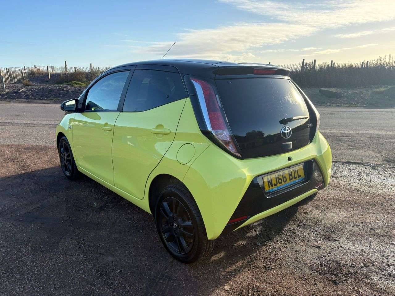2016 TOYOTA AYGO 2016 TOYOTA AYGO