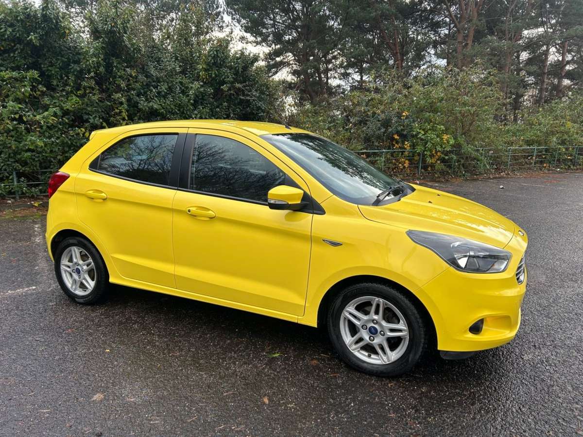 Check out this Ford Ka+ 2017 Petrol Manual