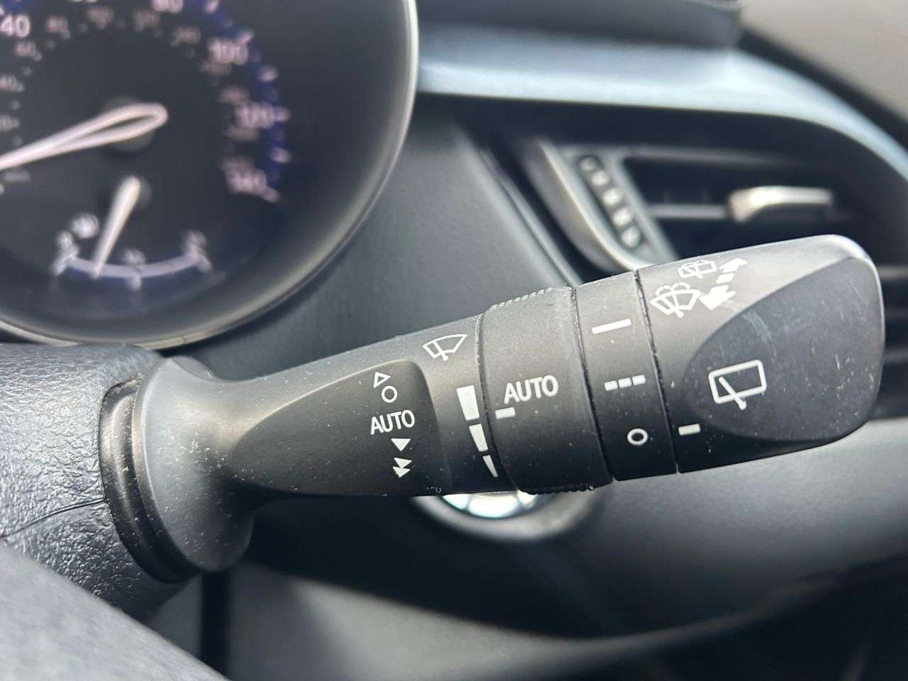 2020 TOYOTA C-HR 2020 TOYOTA C-HR