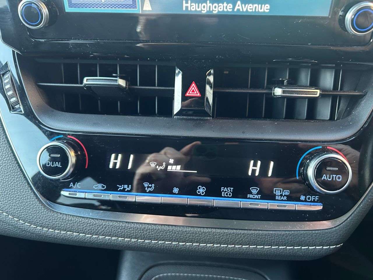 2021 TOYOTA COROLLA 2021 TOYOTA COROLLA