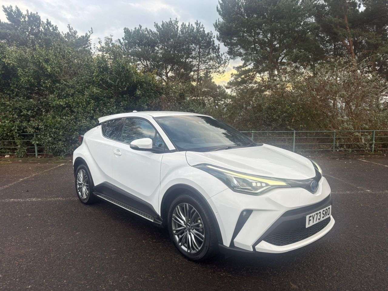 2023 TOYOTA C-HR 2023 TOYOTA C-HR