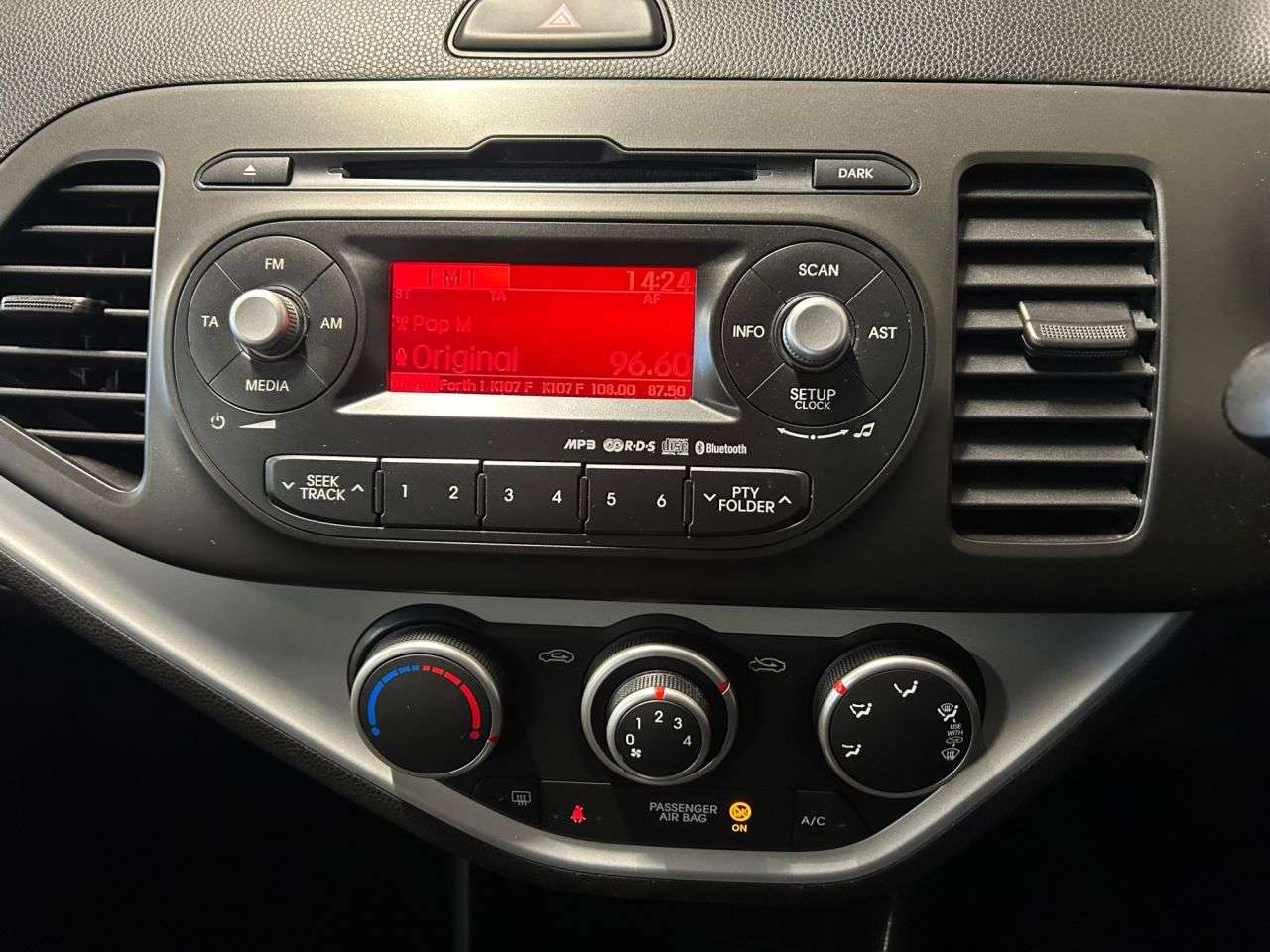 2014 KIA PICANTO 2014 KIA PICANTO