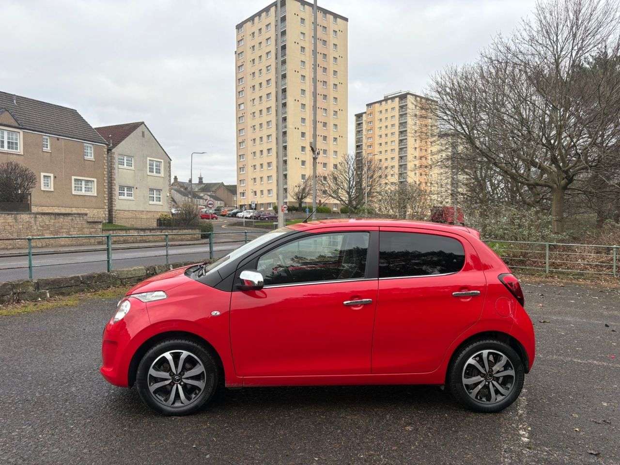 A 2019 CITROEN C1 1.0 VTi Flair Hatchback 5dr Petrol Manual Euro 6 (72 ps) A 2019 CITROEN C1 1.0 VTi Flair Hatchback 5dr Petrol Manual Euro 6 (72 ps)