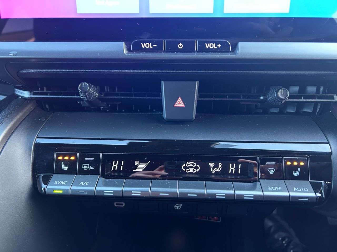 2025 TOYOTA YARIS CROSS 2025 TOYOTA YARIS CROSS