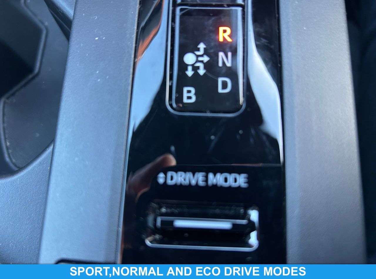 2025 TOYOTA YARIS CROSS 2025 TOYOTA YARIS CROSS