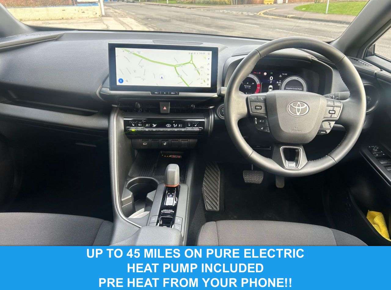 2025 TOYOTA YARIS CROSS 2025 TOYOTA YARIS CROSS