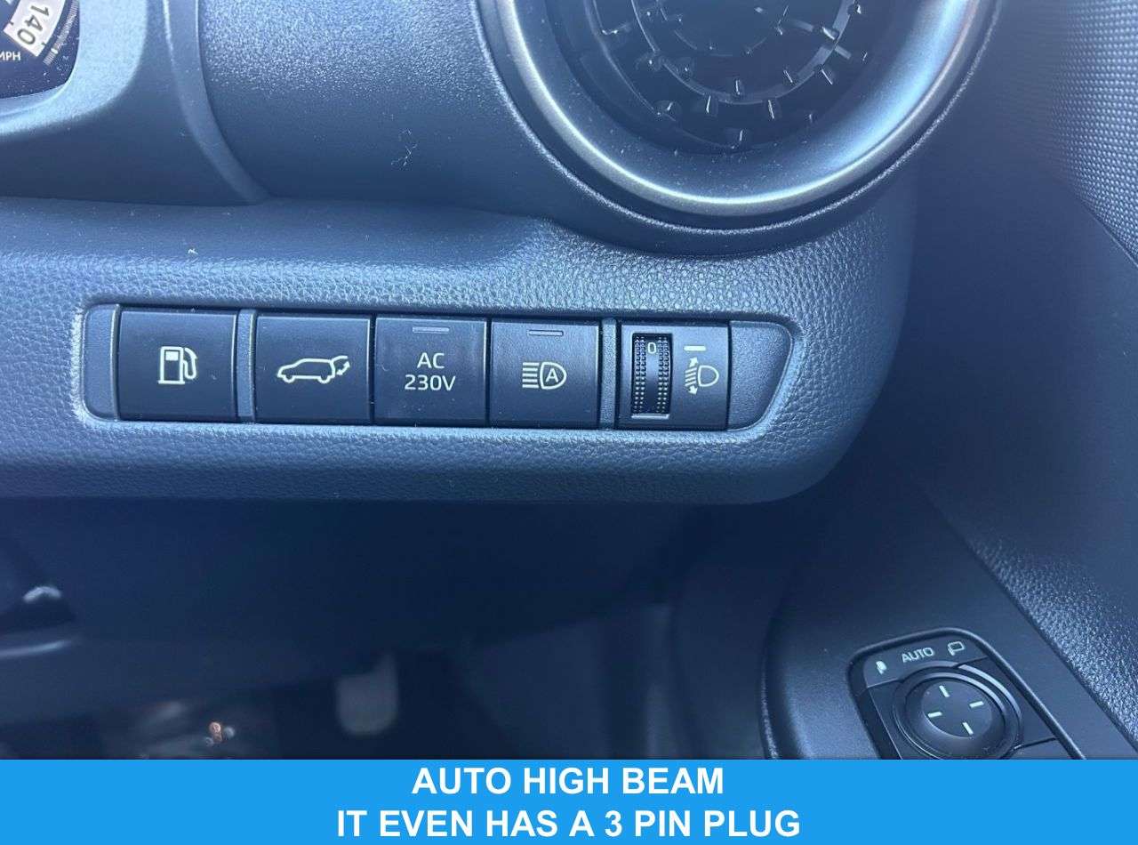 2025 TOYOTA YARIS CROSS 2025 TOYOTA YARIS CROSS