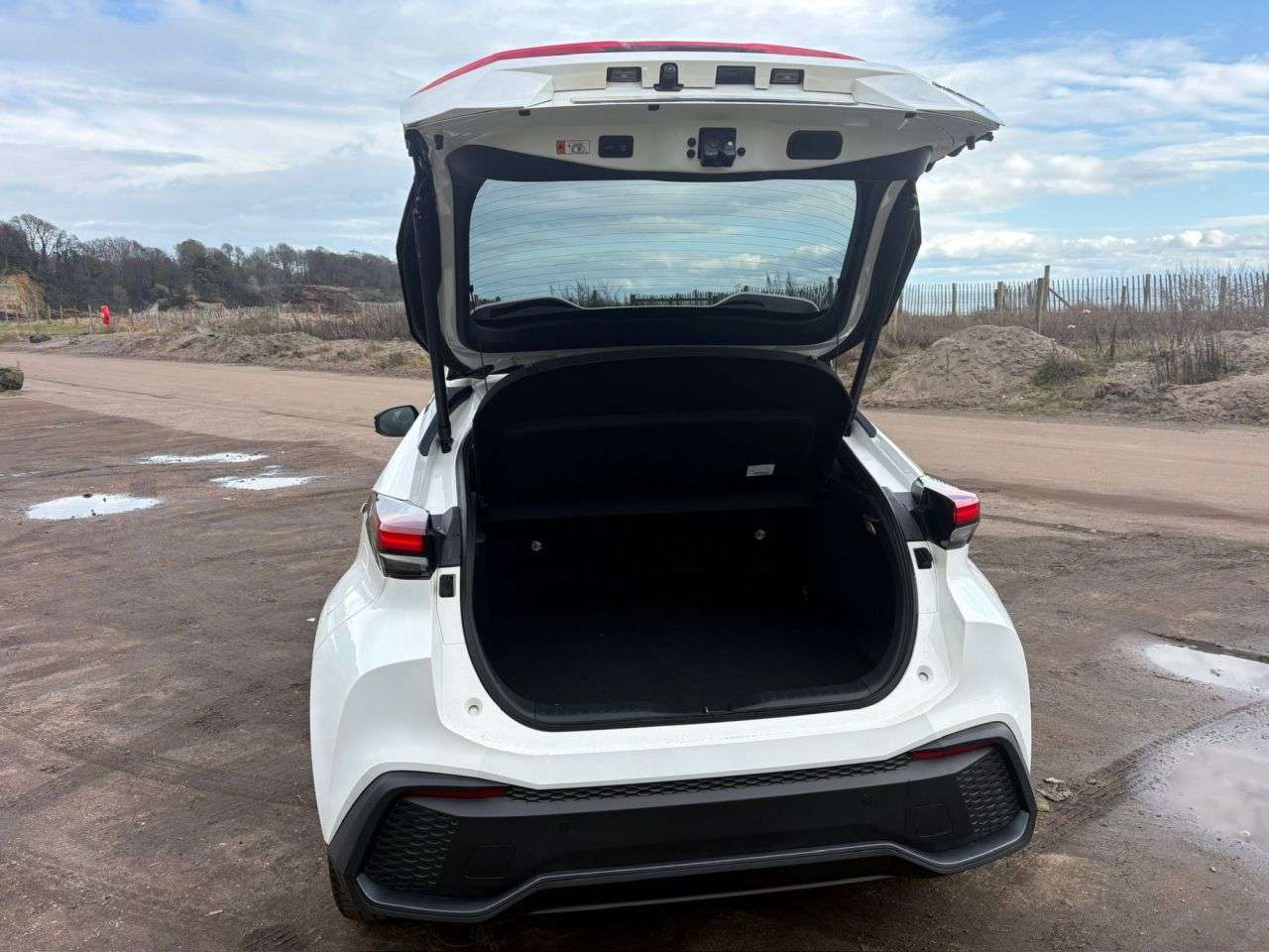 2025 TOYOTA YARIS CROSS 2025 TOYOTA YARIS CROSS