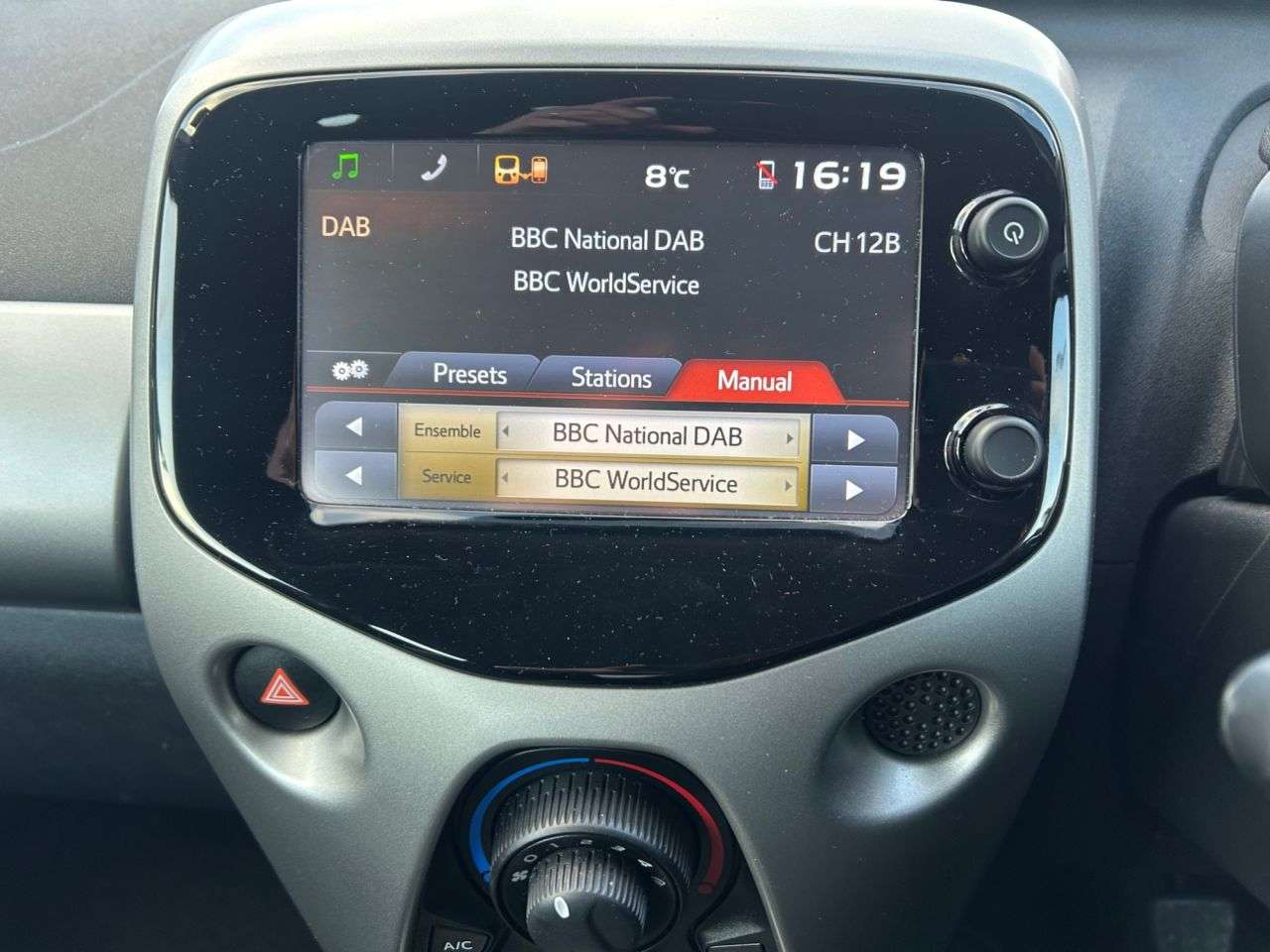 2016 TOYOTA AYGO 2016 TOYOTA AYGO