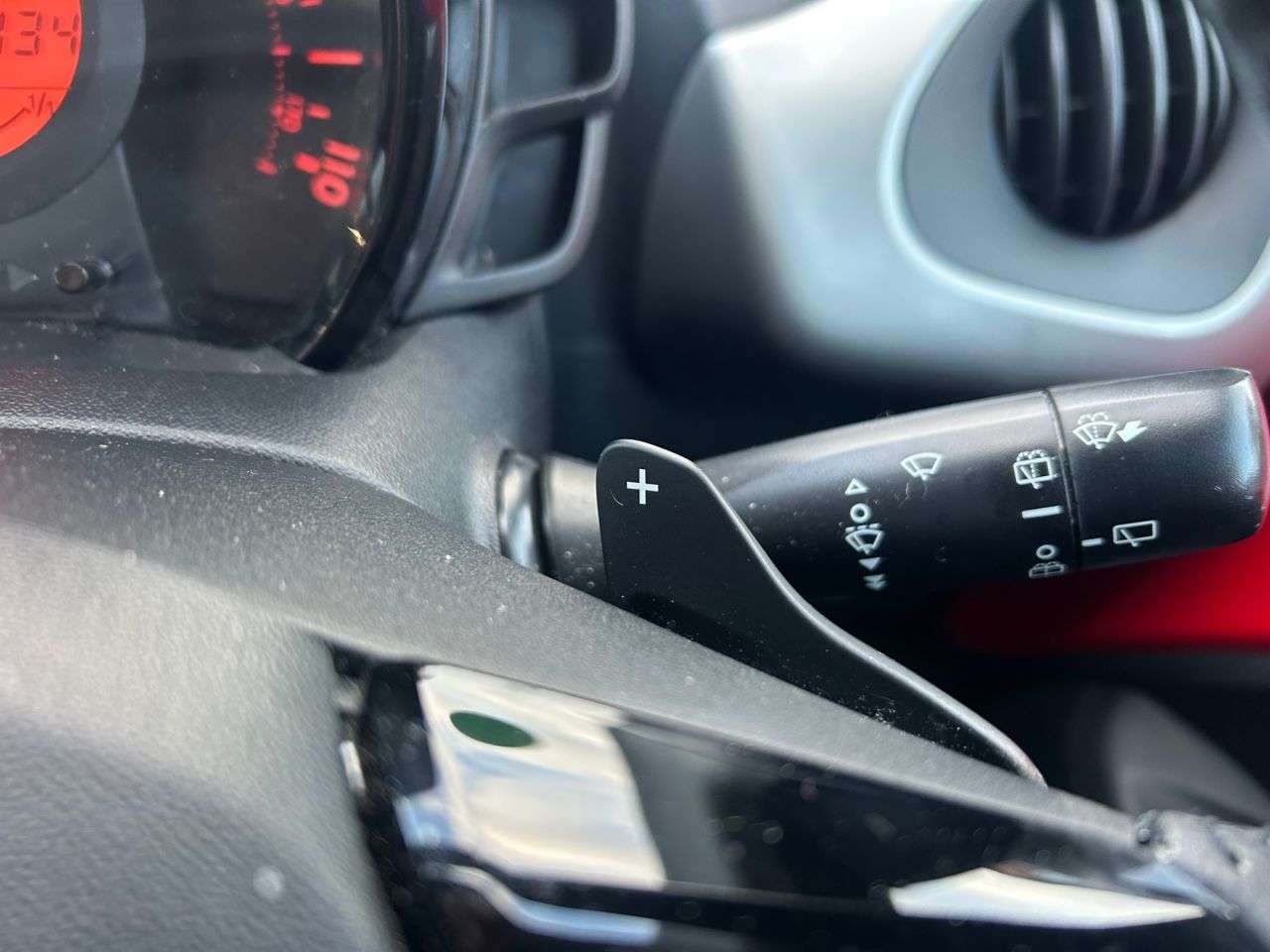 2016 TOYOTA AYGO 2016 TOYOTA AYGO