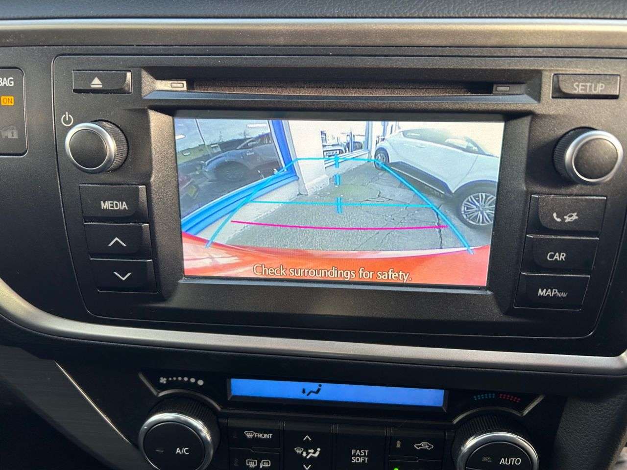 2014 TOYOTA AURIS 2014 TOYOTA AURIS