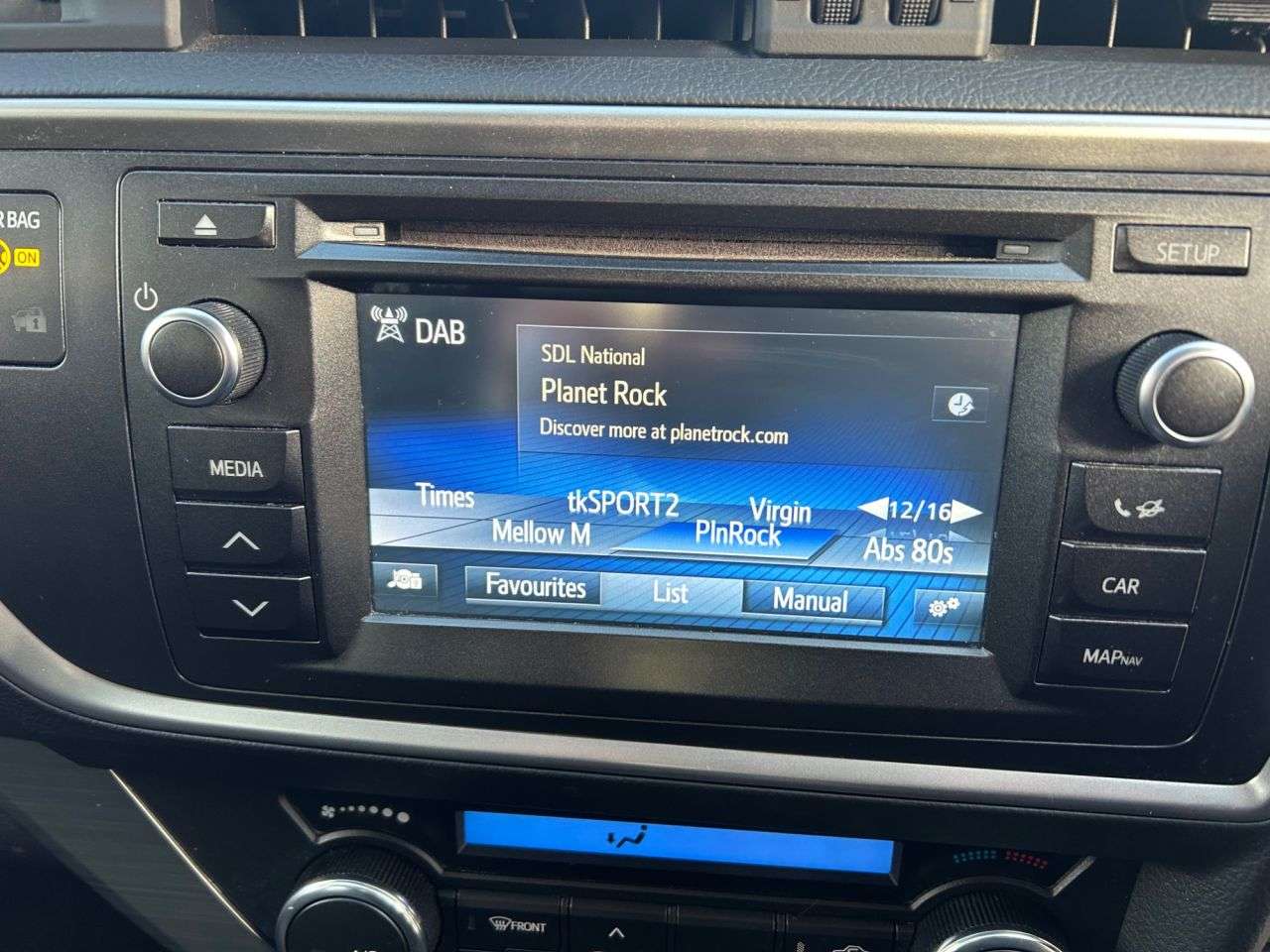 2014 TOYOTA AURIS 2014 TOYOTA AURIS